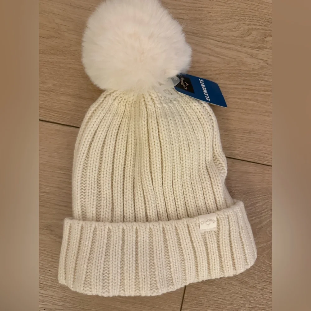 Callaway Elements Cream Knit Beanie with Pom-Pom Women’s NWT Golf